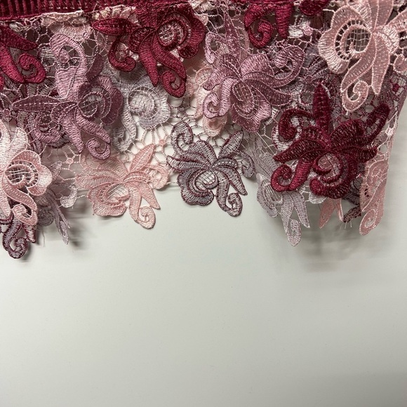 Lulús Endless Elegance Lace - Picture 3 of 6